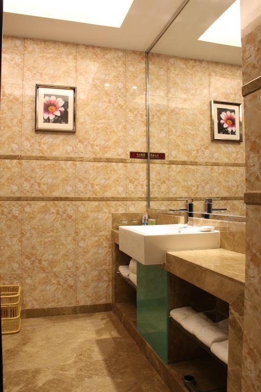 Zhuhai Platinum Holiday Hotel Phòng bức ảnh