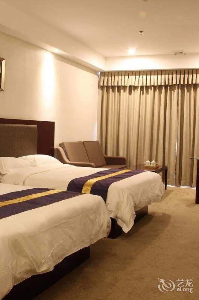 Zhuhai Platinum Holiday Hotel Ngoại thất bức ảnh